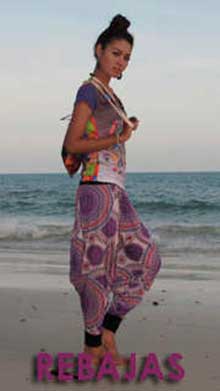 
	ropa hippie en zas robapinzas.com
