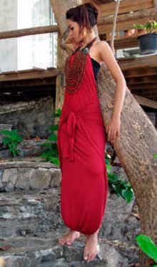 
	moda alternativa en ZAS www.robapinzas.com
