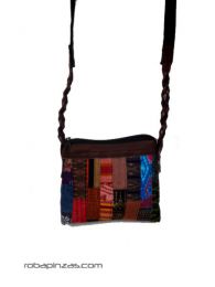 ZAS robapinzas.com | 
	Bolsito mini patchwork en c&aacute;&ntilde;amo y piel
