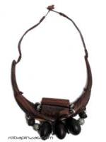 ZAS robapinzas.com | Collar tribal estilo africano. realizado en maderas duras tropicales como Sono y Teka, sin remaches realizado a base de nudos