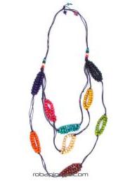 ZAS robapinzas.com | 
	Collar artesanal largo. cord&oacute;n de algod&oacute;n cuentas de madera

