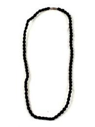 ZAS robapinzas.com | Collar de macram&eacute; con cierre de rosca.