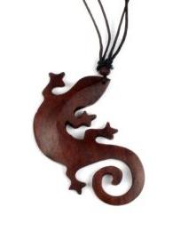 ZAS robapinzas.com | Colgante en madera figuras varias, con cord&oacute;n regulable. Indalo, etc