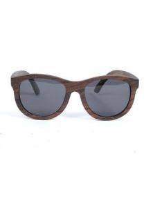 ZAS robapinzas.com | gafas de sol de madera root. montura de madera zebra y lentes grises tac polarizadas protección uv400, incluye funda de yute, embalaje de cartón y gamuza root. medida frontal: 14,2x5cm (ancho-alto)