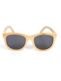 ZAS robapinzas.com | gafas de sol de madera root. montura de madera bamboo natural y lentes grises tac polarizadas protección uv400, incluye funda de yute, embalaje de cartón y gamuza root. medida frontal: 14,2x5cm (ancho-alto)