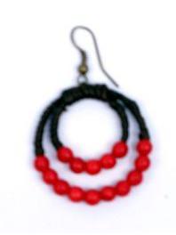 ZAS robapinzas.com | pendientes aro grande hilo encerado con piedras y conchas. precio por par