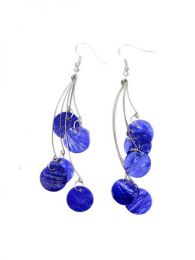 Modelo: Morado pendientes largos conchas Mod Morado