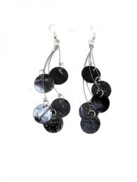 Modelo: Negro pendientes largos conchas Mod Negro