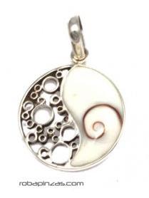 ZAS robapinzas.com | 
	Colgante ojo de shiva plata, incluye cord&oacute;n de algod&oacute;n regulable

