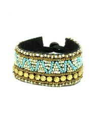 Detalle no seleccionable para compra Pulsera realizada con multiples detalle del producto