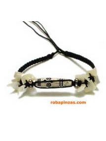 ZAS robapinzas.com | Pulsera, hueso y trozos de conchas