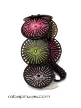 ZAS robapinzas.com | Pulsera de coco con hilos de colores entrelazados, original cierre de coco ajustables a varias medidas