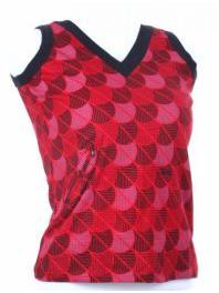 ZAS robapinzas.com | Top estampado con cuello en pico. Talla &uacute;nica