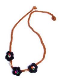 ZAS robapinzas.com | 
	Flores para la frente de croché, estilo hippie
