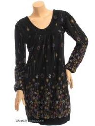 ZAS robapinzas.com | 
	Vestido estampado manga larga, con bolsillos laterales cuello barco. 95% viscosa 5% expandex. talla &uacute;nica
