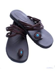 ZAS robapinzas.com | 
	Sandalias de cuero adorno en turquesa.
