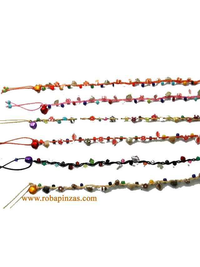 Tobillera algodón conchitas y cuentas de colores, cierre bola cascabel ZAS robapinzas.com | Tobillera algodón conchitas y cuentas de colores, cierre bola cascabel