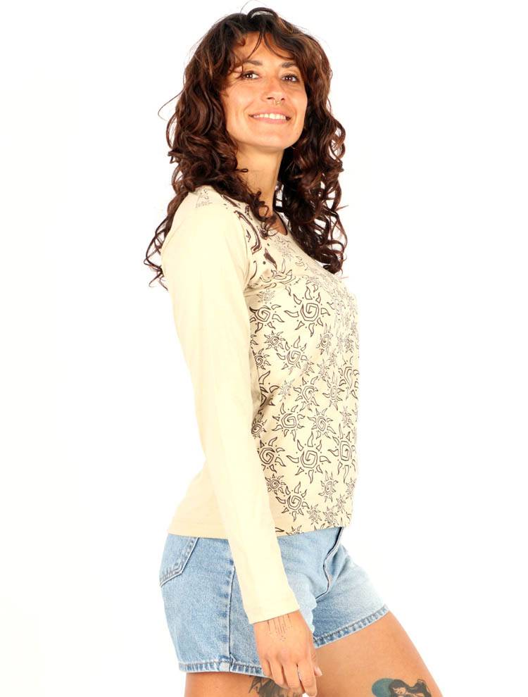 Camiseta de mujer con sol tribal y crochét CAEV56