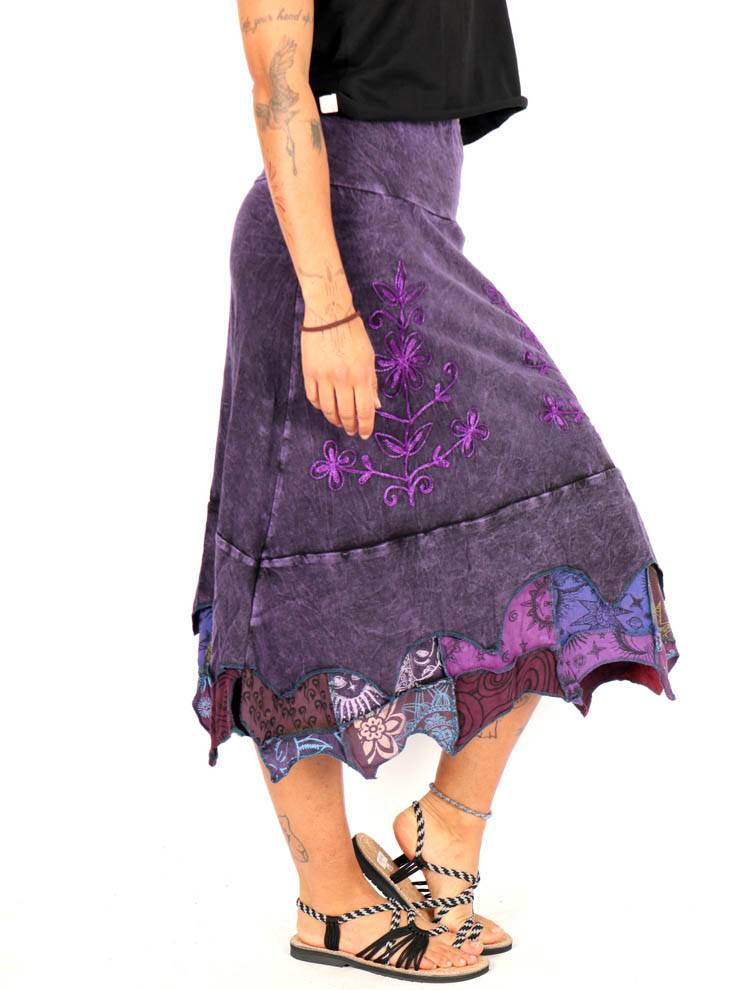 Falda midi bordada con alma artesanal FAEV49