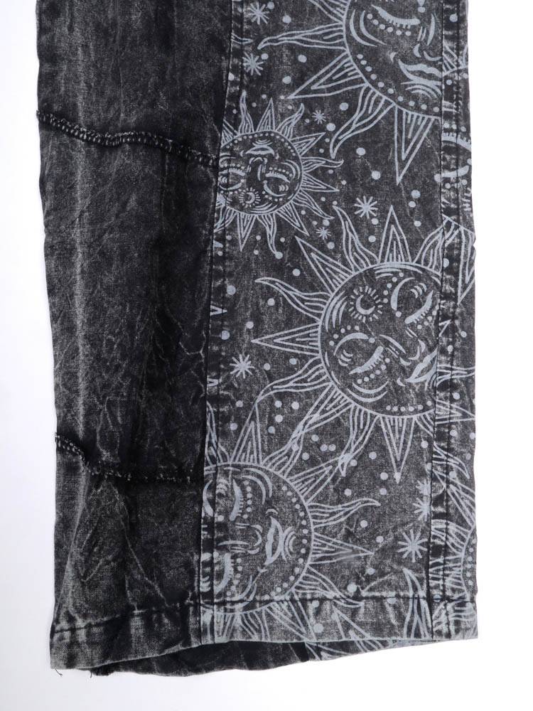 Pantalón lavado con detalles étnicos y estilo relajado PAEV60