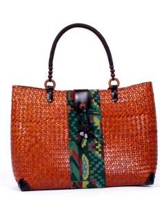 Modelo: Teja bolso de rafia con detalles Mod Teja