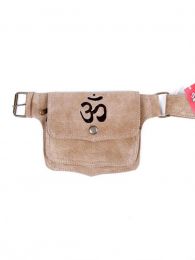 Riñonera de cuero con Om,  para comprar al por mayor o detalle  en la categoría de Complementos y Accesorios Hippies  Alternativos  | ZAS. [CIGO05-B]