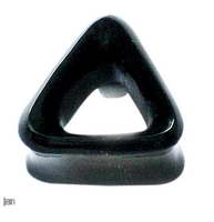 Plug tallado en cuerno de búfalo, motivo triangular tallas: 4 - 6, para comprar al por mayor o detalle  en la categoría de Dilatadores y Plugs Cuerno y Hueso | ZAS Tienda Hippie.[PIPU5]