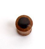 Plug dilatador madera de coco y teca,  para comprar al por mayor o detalle  en la categoría de Dilatadores y Plugs Cuerno y Hueso | ZAS Tienda Hippie. [PIPUMD10A]