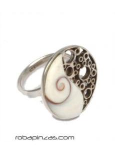 ZAS robapinzas.com | Anillo filigrana ying yang, ojo de shiva y plata, ajustable a todas las tallas