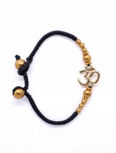 Pulsera de macramé y latón con OM,  para comprar al por mayor o detalle  en la categoría de Bisutería y Plata Hippie Artesanal | ZAS. [PUAM06-D]