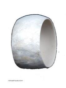 Pulsera tipo bangle ancha realizada en fibra., para comprar al por mayor o detalle.[PUMD2]