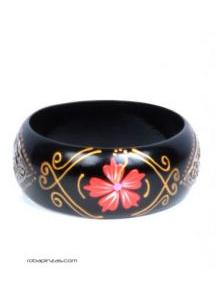 Pulsera madera tipo bangle anchas decoradas con flores. [PUMD6]. Pulseras para comprar al por mayor o detalle  en la categoría de Bisutería y Plata Hippie Artesanal | ZAS.