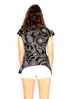 Detalle no seleccionable para compra Tops y Blusas - Esta top blusa captura la TOEV09.