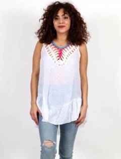 Blusa hippie encaje borlas y ganchillo [TOTE02]. Tops y Blusas para comprar al por mayor o detalle  en la categoría de Ropa Hippie de Mujer | ZAS.