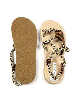 Sandalias y Zuecos - Sandalia artesanal elaborada ZSC24.