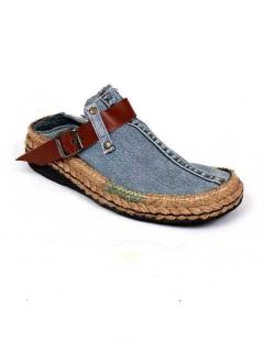 Detalle no seleccionable para compra Sandalias y Zuecos - Zueco vaquero realizado en ZZSA01.