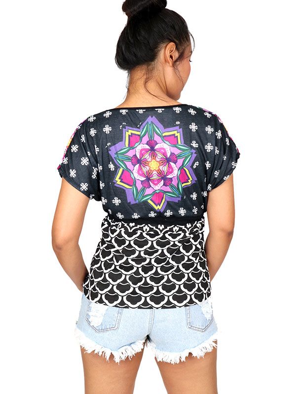 Detalle no seleccionable para compra Camisetas y Tops Hippies - Blusa con estampado étnico TOUN55.