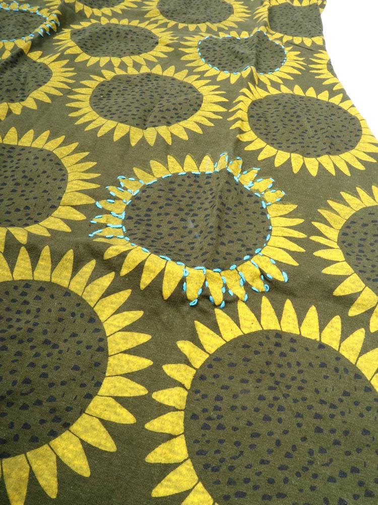 Vestido Girasoles Bordados con Energía Natural VEEV42